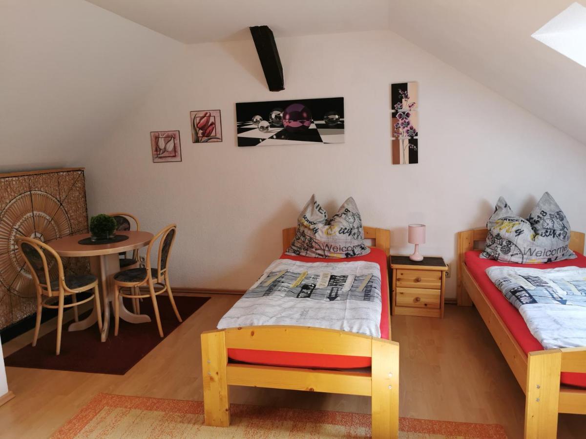 Ferienwohnung Anger 1 Im 3 Obergeschoss Annaberg-Buchholz Bagian luar foto